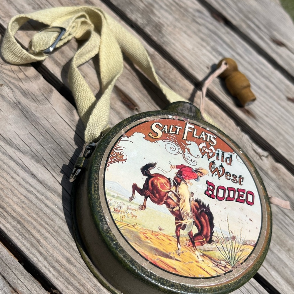 Western Decor Mini Canteen